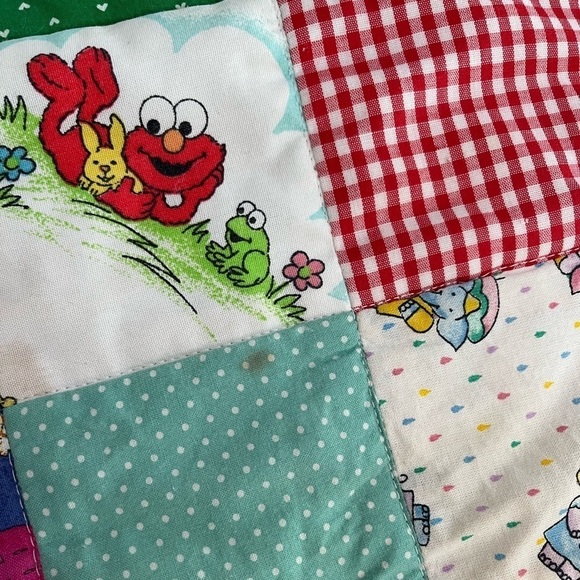 VINTAGE Handmade Sesame Street Patchwork Baby Blanket Quilt - Picture 7 of 8